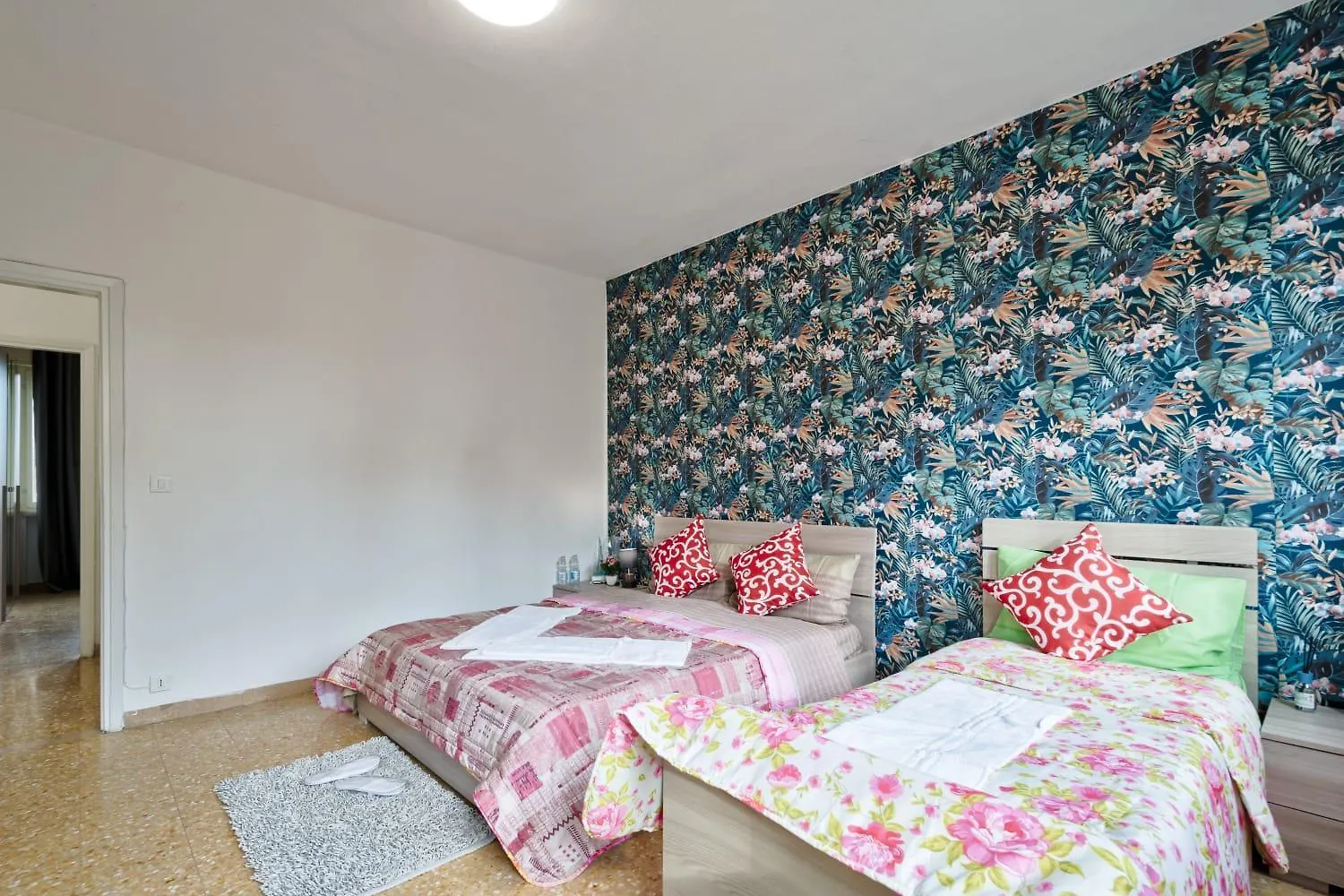 Gasthuis R & R Apartment - Private Room With Shared Bathroom Venetië