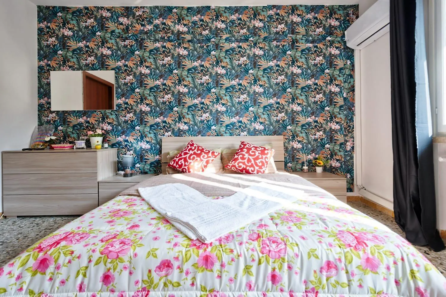 Konukevi R & R Apartment - Private Room With Shared Bathroom Venedik