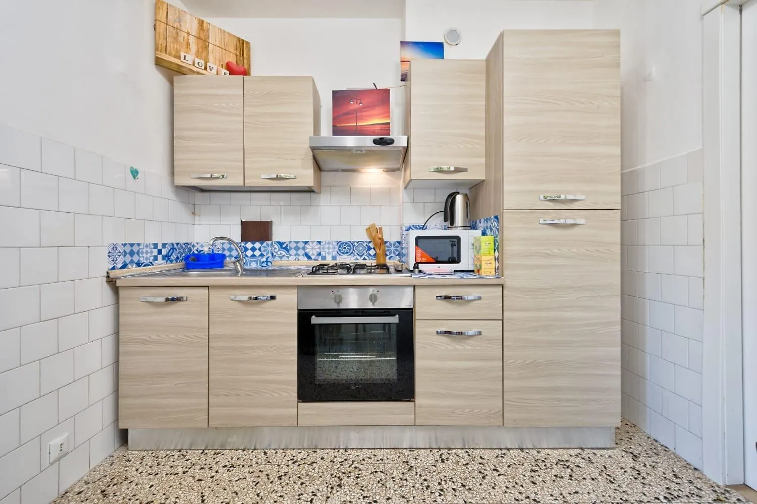 R & R Apartment - Private Room With Shared Bathroom Venedik 0*,  İtalya